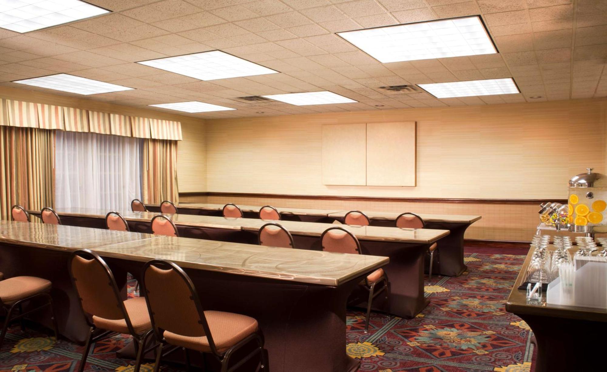 Embassy Suites By Hilton Flagstaff Eksteriør billede